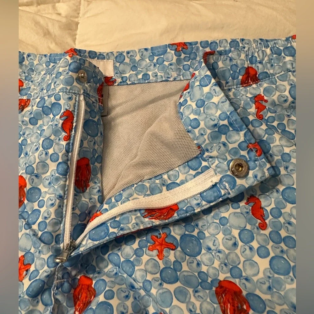 Le Club Sile Bay Blue and Red Patterned Men's Swim Trunks - NWT - Size XXL